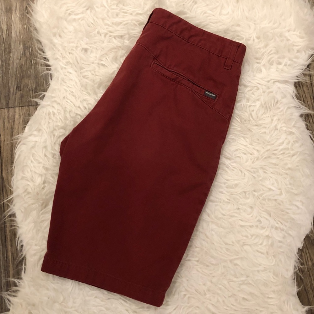 Volcom Shorts - Rust Red - Picture 2 of 4